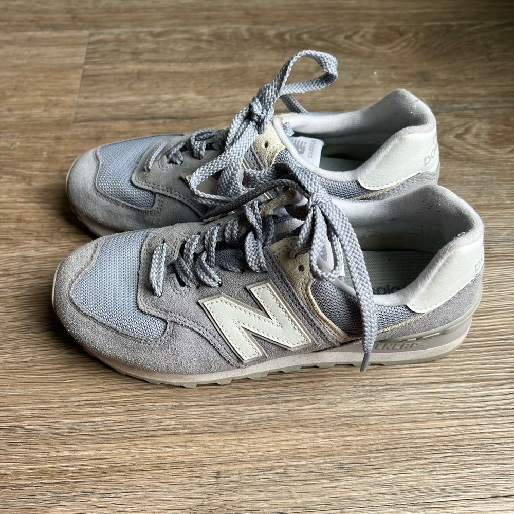 New Balance 574 Womens Sneakers!